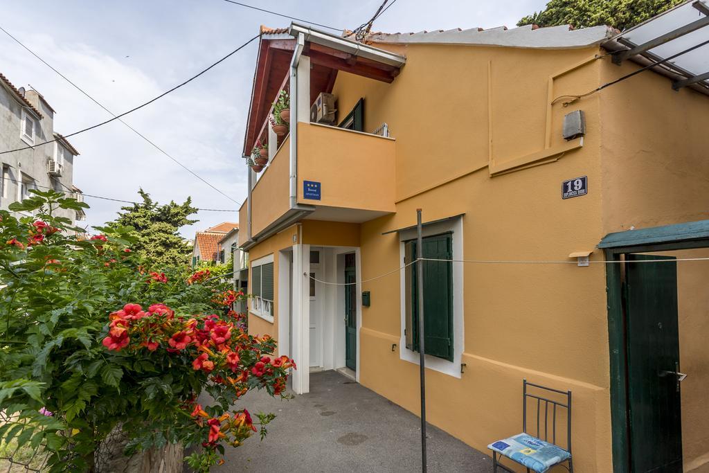 Apartments Sara Hvar Town Exterior foto